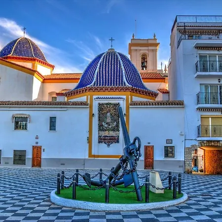 Center Puerto Poniente 1º * Бенидорм