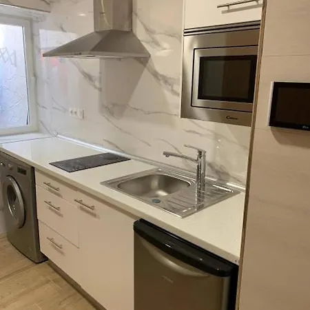 Center Puerto Poniente 1º Benidorm